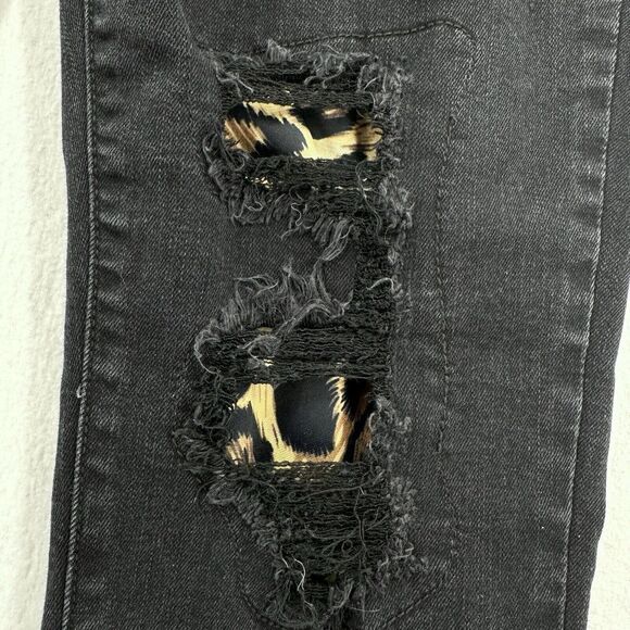 Judy Blue Jeans 13 31 Skinny Black Stretch Denim Leopard Animal Patch Distressed - Picture 5 of 14